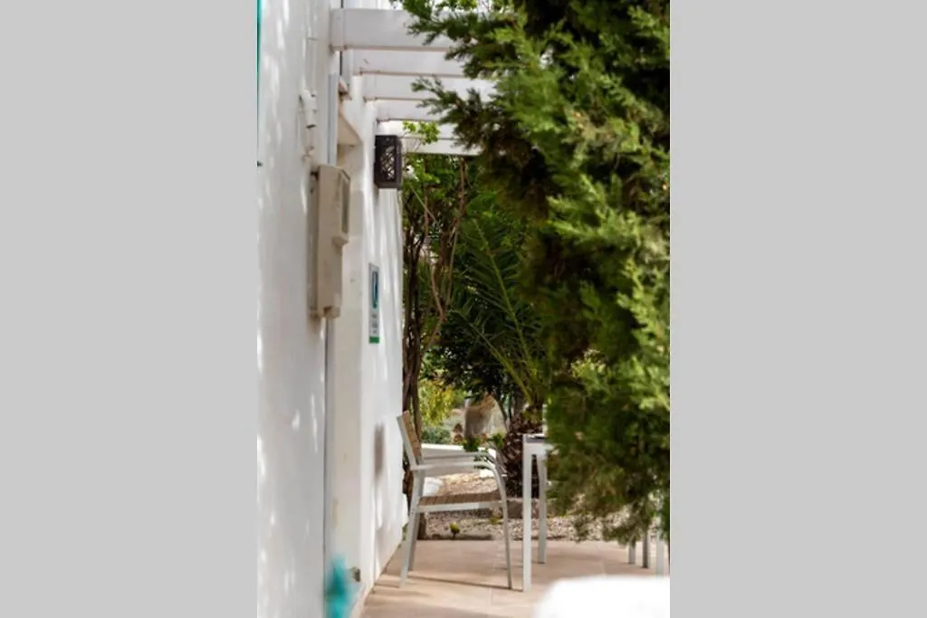 Apartment Turalmeria - Casa Tranquila Con Jardin Y Aparcamiento Privado El Pozo de los Frailes Spain